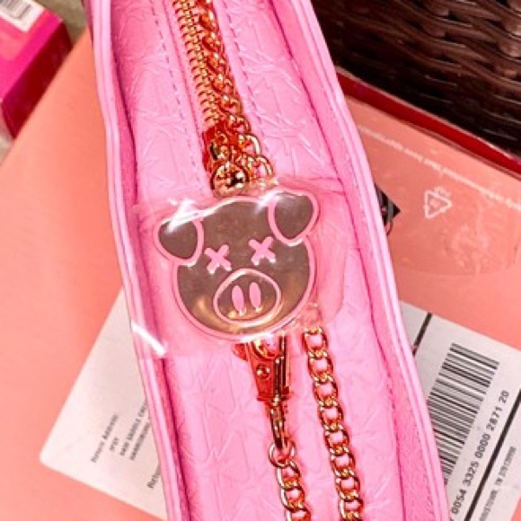 Jeffree Star × Shane Dawson Limited Edition
Pink Pig Purse - NEW NEVER USED - Picture 4 of 6